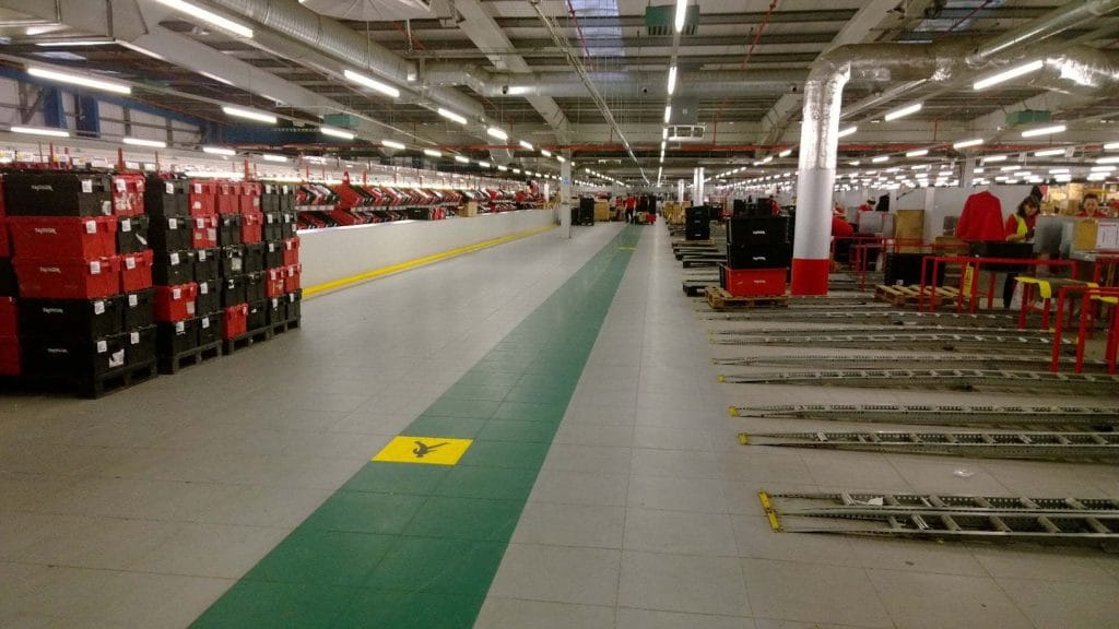 Ugradnja Ecotile industrijskog poda preko stare površine